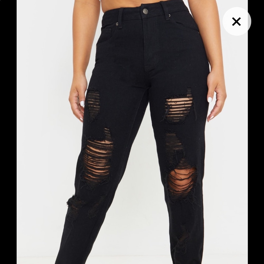 Black ripped boyfriend jeans